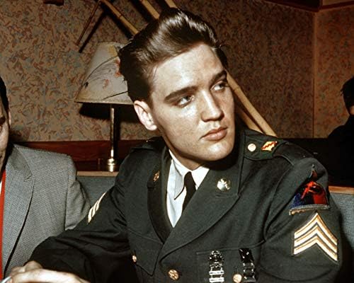 Елвис кралот во својата армиска униформа во 1950 -тите години на печатот 8x10 фотографија